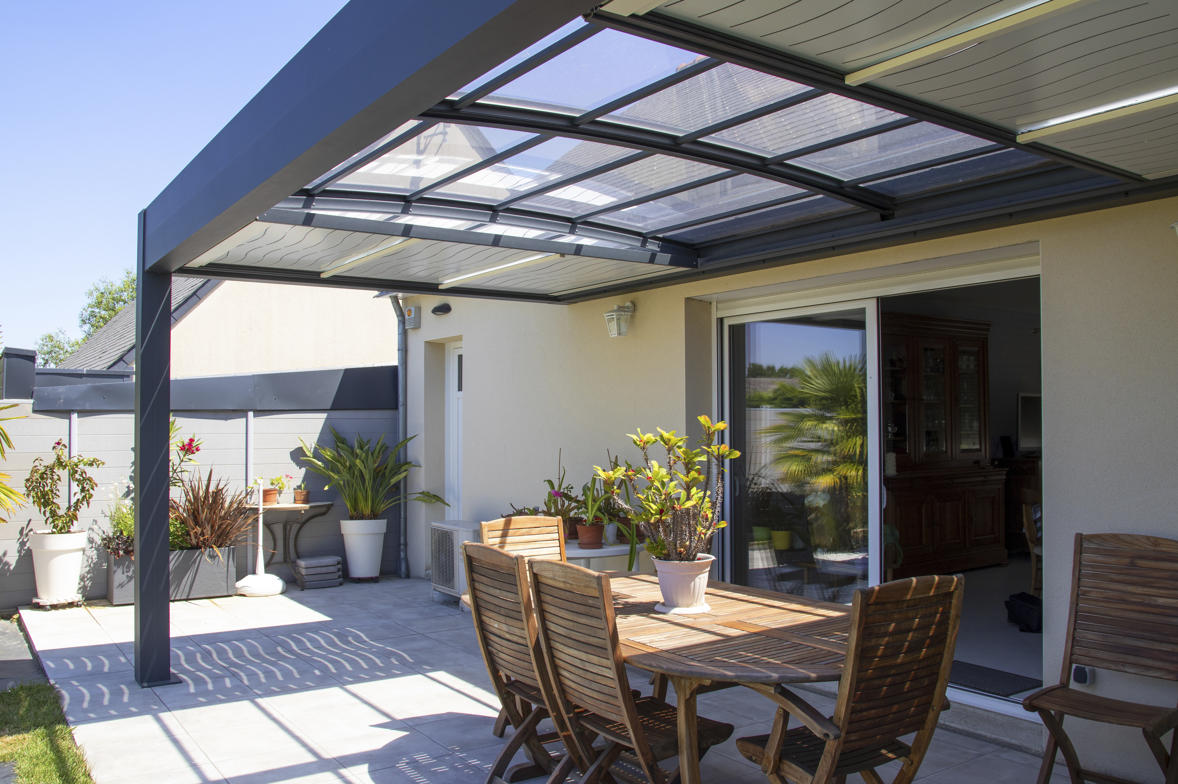 Pergola Bioclimatique toit ouvrant SOKO Pergola Bioclimatique toit ouvrant SOKO